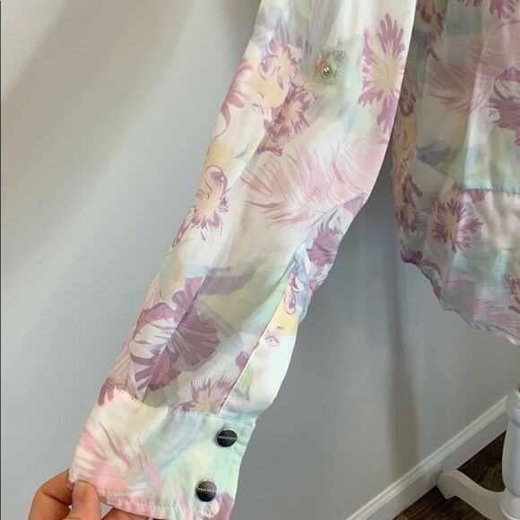 Sanctuary Floral Button Down Blouse - Picture 7 of 9